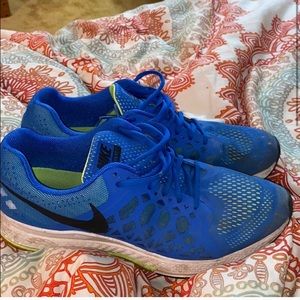 size 13 blue nike shoes